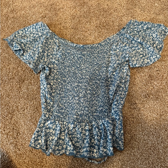 Blue scrunch front top - Picture 2 of 2